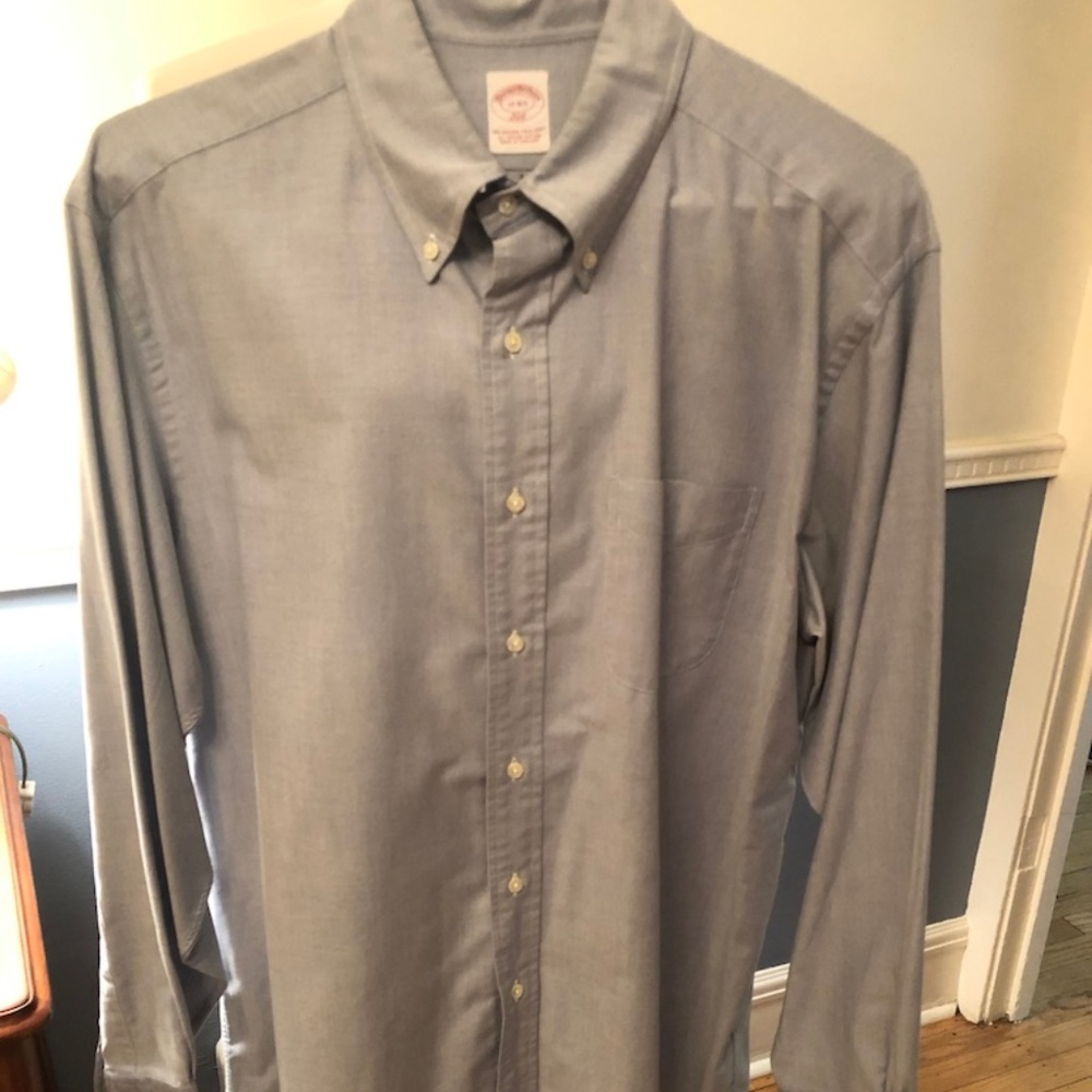 EUC -Men's Brooks Brothers Button Down size 17 4/5